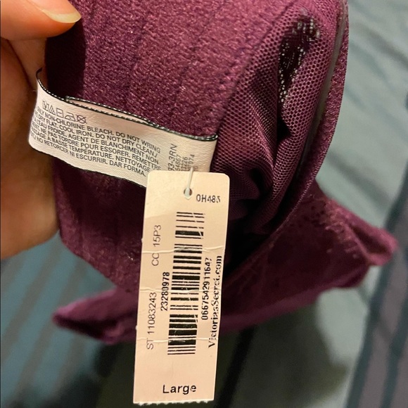 Victoria’s Secret Velvet Bustier - Picture 2 of 3